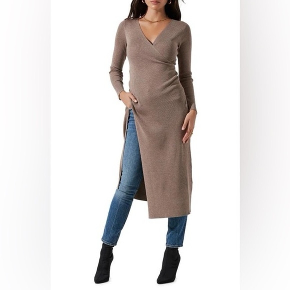 ASTR Taupe Cross Front High Slit Long Sweater Size S